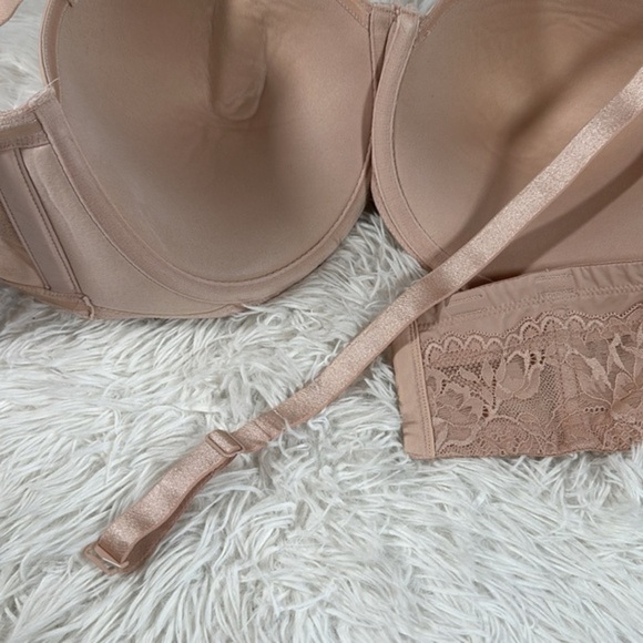 Torrid Curve Beige Bombshell Everyday Strapless Bra 44DD - Picture 9 of 11